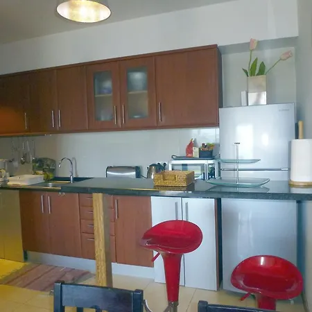 Casas Mare , Ponta Delgada, Madeira *