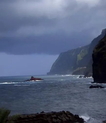 Nyaraló Casas Mare , Ponta Delgada, Madeira