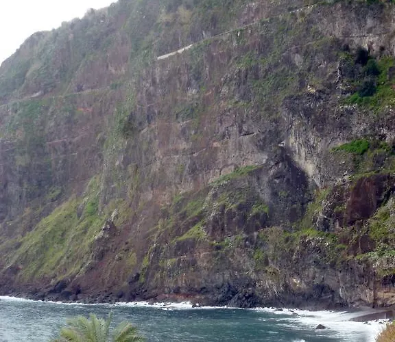 Nyaraló Casas Mare , Ponta Delgada, Madeira