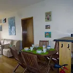 Casas Mare , Ponta Delgada, Madeira * ポンタ・デルガダ