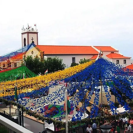 Casas Mare , Ponta Delgada, Madeira بيت للعطل *