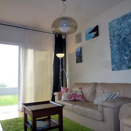 Casas Mare , Ponta Delgada, Madeira